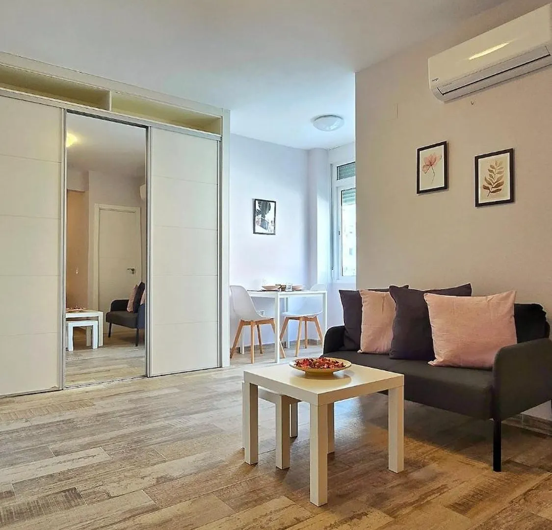 Acogedor Estudio En El Centro De Torremolinos
