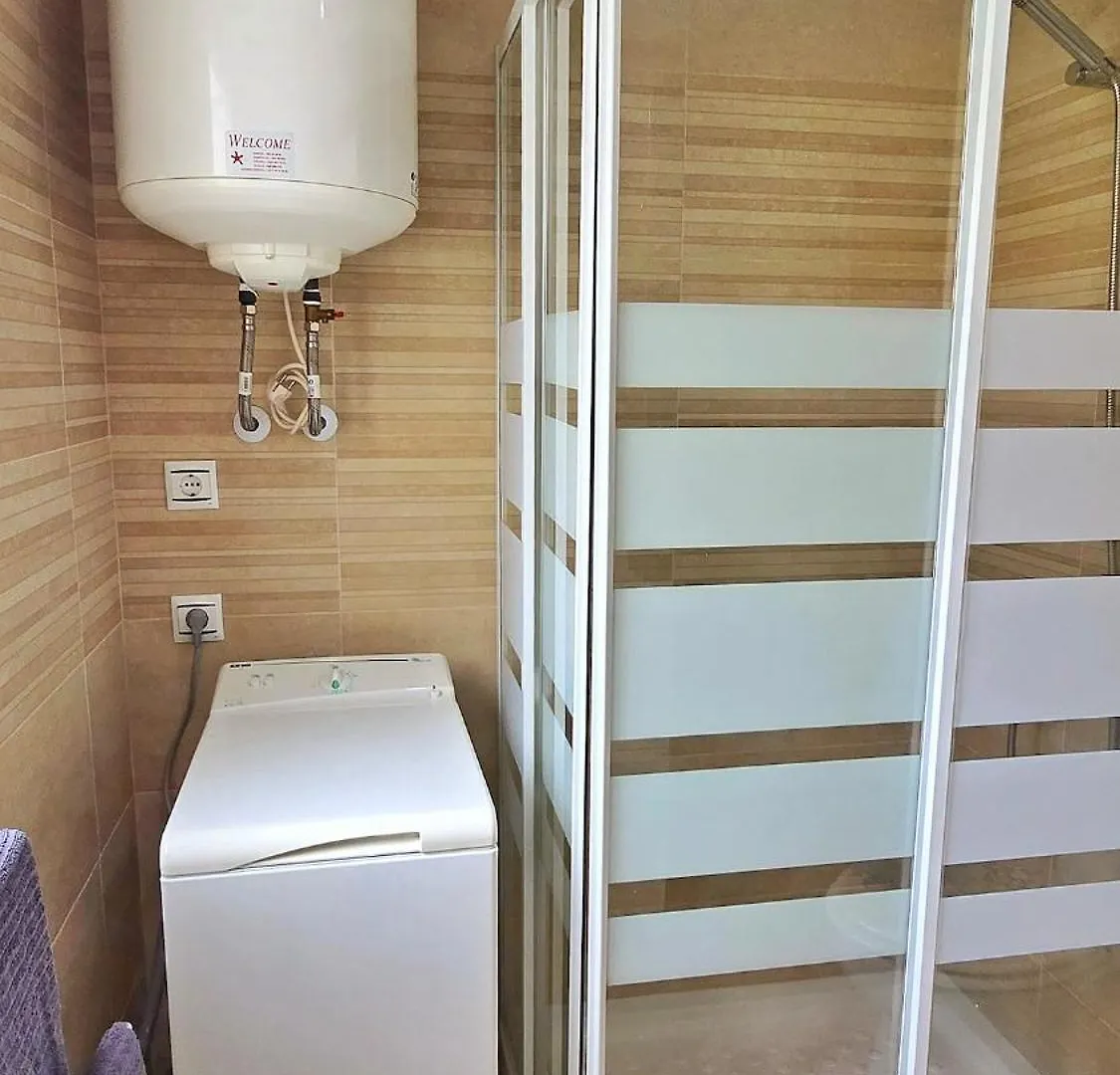 Acogedor Estudio En El Centro De Torremolinos Spain